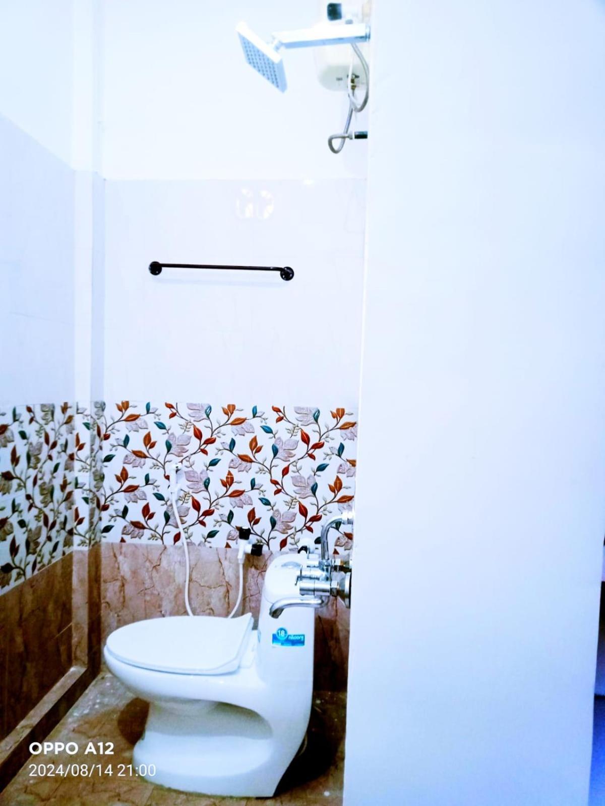 Asshappystayinn Hotel Tiruchirappalli Exteriér fotografie
